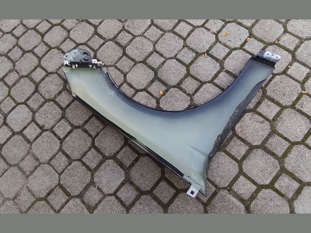 bontott FORD FOCUS III Bal első Sárvédő