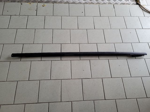 bontott FORD FOCUS III Bal első Vízlehúzó Gumicsík