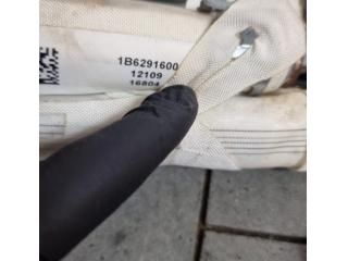 bontott FORD FOCUS III Bal Fejlégzsák