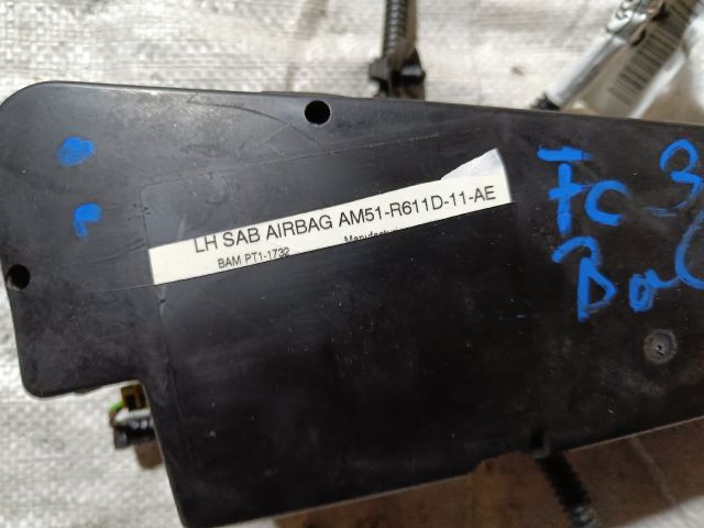 bontott FORD FOCUS III Bal Függönylégzsák és Oldallégzsák