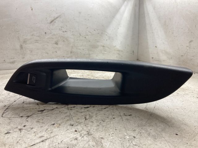 bontott FORD FOCUS III Bal hátsó Ablakemelő Kapcsoló