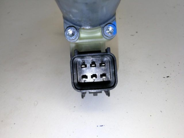 bontott FORD FOCUS III Bal hátsó Ablakemelő Motor