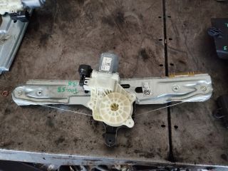 bontott FORD FOCUS III Bal hátsó Ablakemelő Szerkezet (Elektromos)