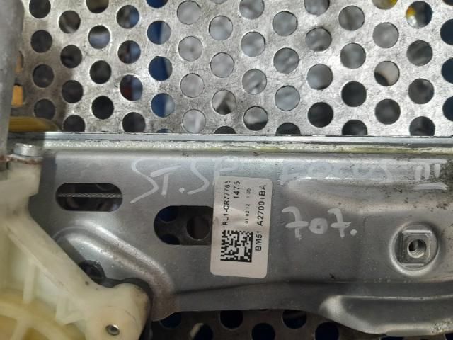 bontott FORD FOCUS III Bal hátsó Ablakemelő Szerkezet (Elektromos)