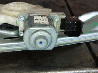 bontott FORD FOCUS III Bal hátsó Ablakemelő Szerkezet (Elektromos)