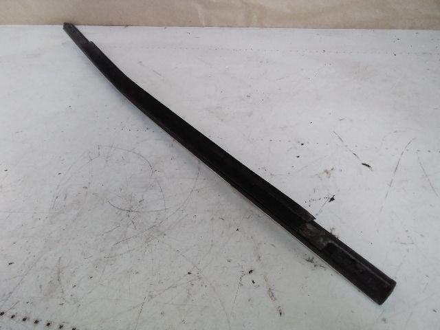 bontott FORD FOCUS III Bal hátsó Ajtó Díszléc