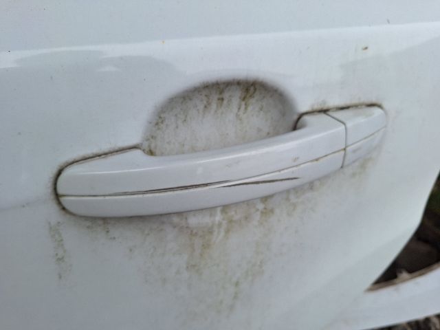 bontott FORD FOCUS III Bal hátsó Ajtó (Részeivel)