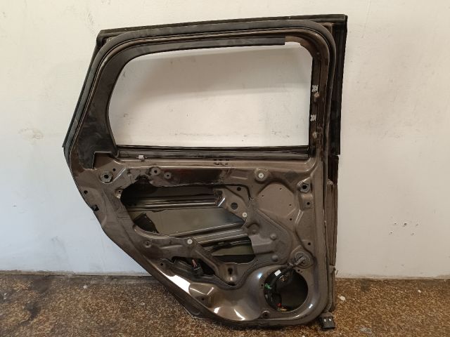 bontott FORD FOCUS III Bal hátsó Ajtó (Üres lemez)