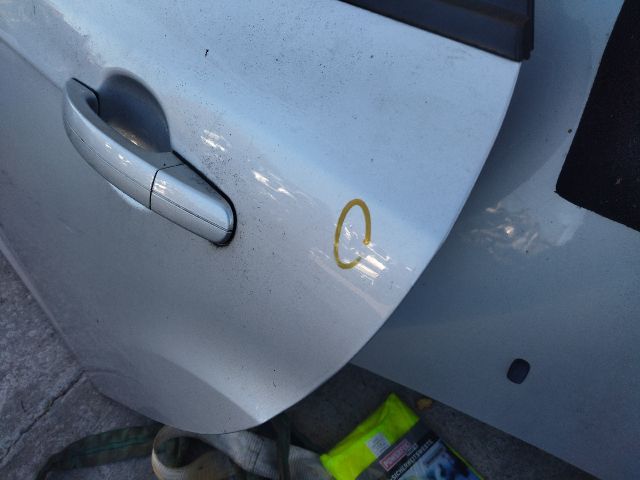 bontott FORD FOCUS III Bal hátsó Ajtó (Üres lemez)