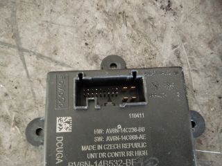 bontott FORD FOCUS III Bal hátsó Ajtó Vezérlőegység