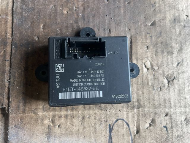 bontott FORD FOCUS III Bal hátsó Ajtó Vezérlőegység