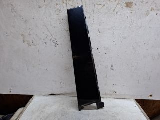 bontott FORD FOCUS III Bal hátsó Ajtókeret Burkolat