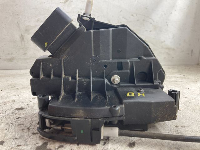 bontott FORD FOCUS III Bal hátsó Ajtózár