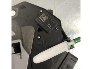 bontott FORD FOCUS III Bal hátsó Ajtózár