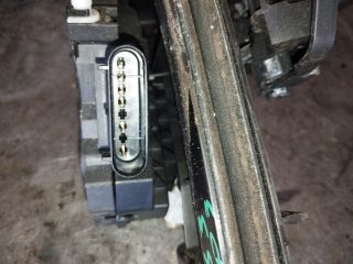 bontott FORD FOCUS III Bal hátsó Ajtózár