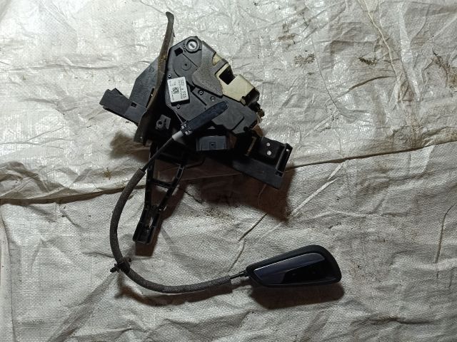 bontott FORD FOCUS III Bal hátsó Ajtózár