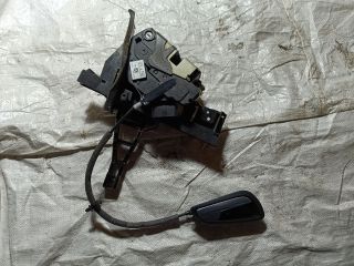 bontott FORD FOCUS III Bal hátsó Ajtózár