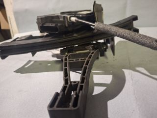 bontott FORD FOCUS III Bal hátsó Ajtózár