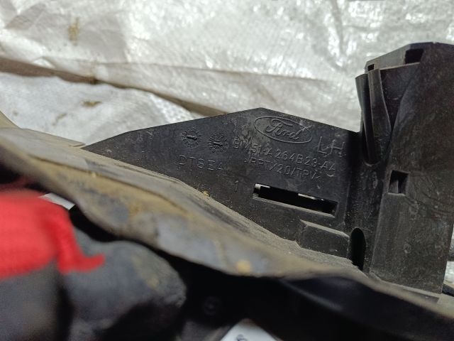 bontott FORD FOCUS III Bal hátsó Ajtózár