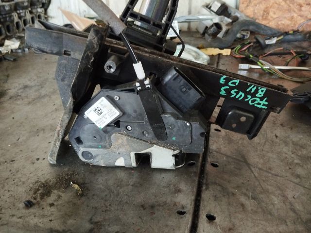 bontott FORD FOCUS III Bal hátsó Ajtózár