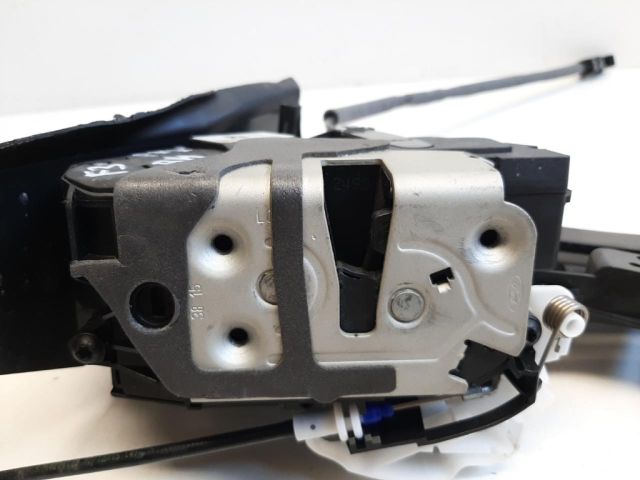 bontott FORD FOCUS III Bal hátsó Ajtózár