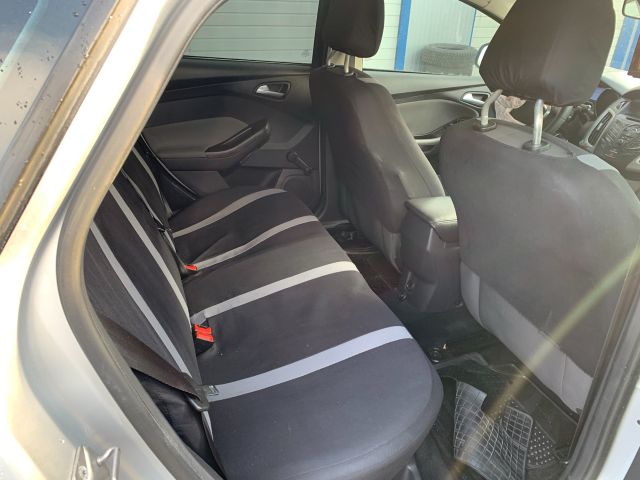 bontott FORD FOCUS III Bal hátsó Biztonsági Öv