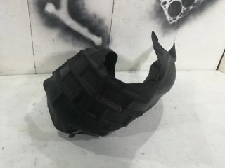 bontott FORD FOCUS III Bal hátsó Dobbetét (Kerékjárati, Műanyag)