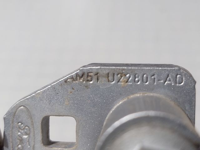 bontott FORD FOCUS III Bal hátsó Felső Zsanér