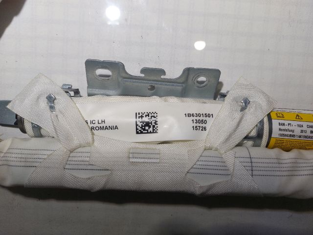 bontott FORD FOCUS III Bal hátsó Függöny Légzsák
