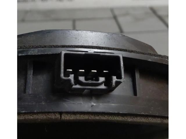 bontott FORD FOCUS III Bal hátsó Hangszóró