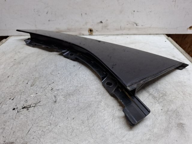 bontott FORD FOCUS III Bal hátsó Hátsó Ajtókeret Burkolat