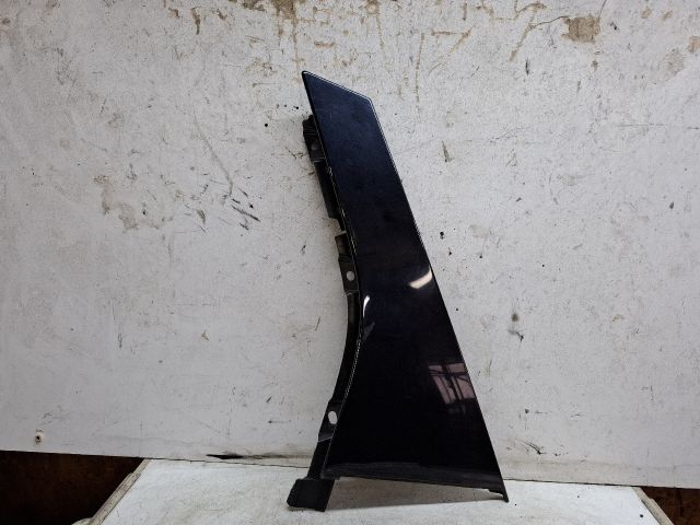 bontott FORD FOCUS III Bal hátsó Hátsó Ajtókeret Burkolat