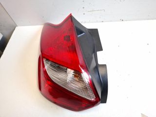 bontott FORD FOCUS III Bal Hátsó Lámpa