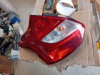 bontott FORD FOCUS III Bal Hátsó Lámpa