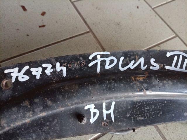 bontott FORD FOCUS III Bal hátsó Lengőkar