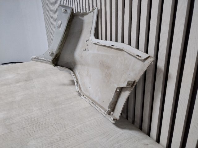 bontott FORD FOCUS III Bal hátsó Lökhárító Díszléc