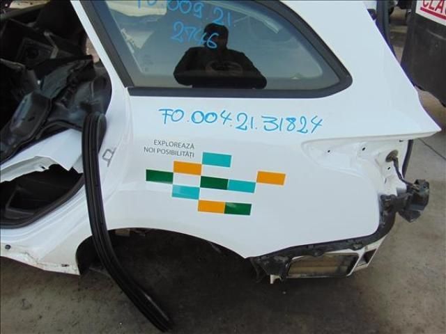 bontott FORD FOCUS III Bal hátsó Sárvédő