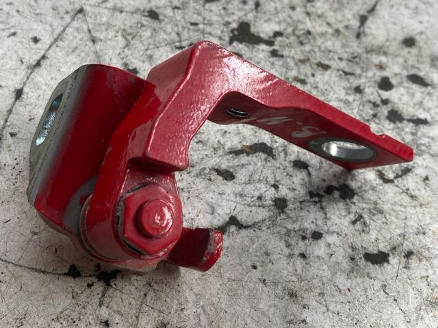 bontott FORD FOCUS III Bal hátsó Zsanér