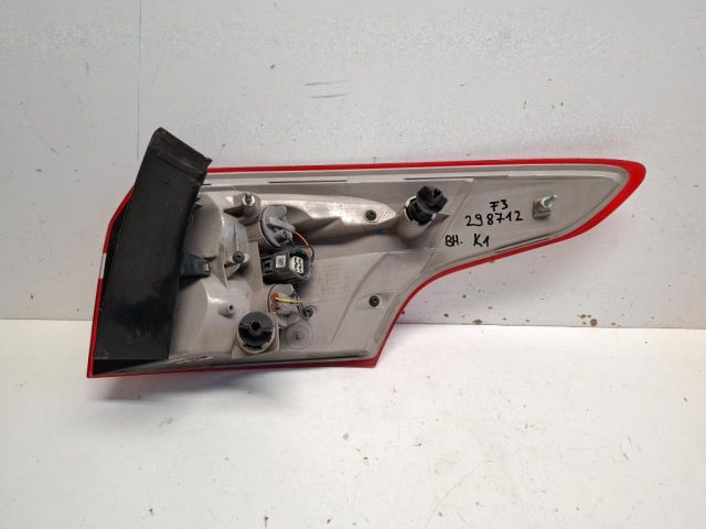 bontott FORD FOCUS III Bal Külső Hátsó Lámpa