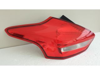 bontott FORD FOCUS III Bal Külső Hátsó Lámpa