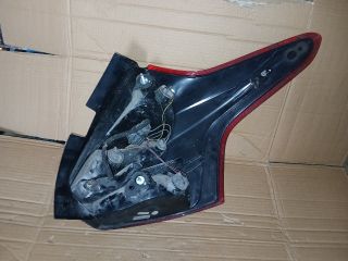 bontott FORD FOCUS III Bal Külső Hátsó Lámpa