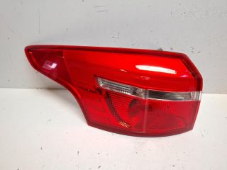 bontott FORD FOCUS III Bal Külső Hátsó Lámpa