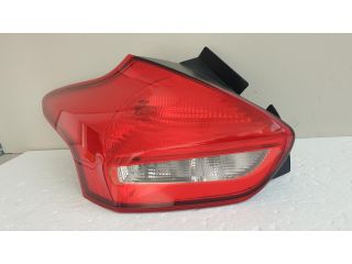 bontott FORD FOCUS III Bal Külső Hátsó Lámpa