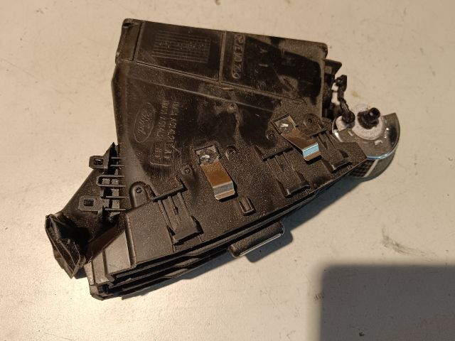 bontott FORD FOCUS III Bal Szellőző