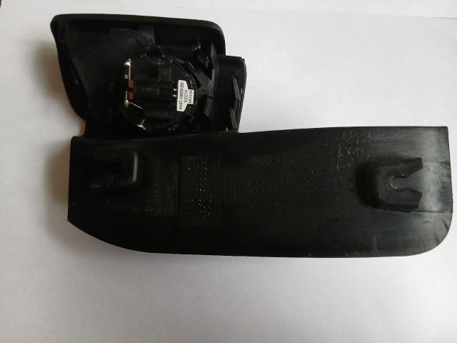 bontott FORD FOCUS III Bal Visszapillantó Tükör Kárpit