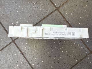 bontott FORD FOCUS III Biztosítéktábla Utastér