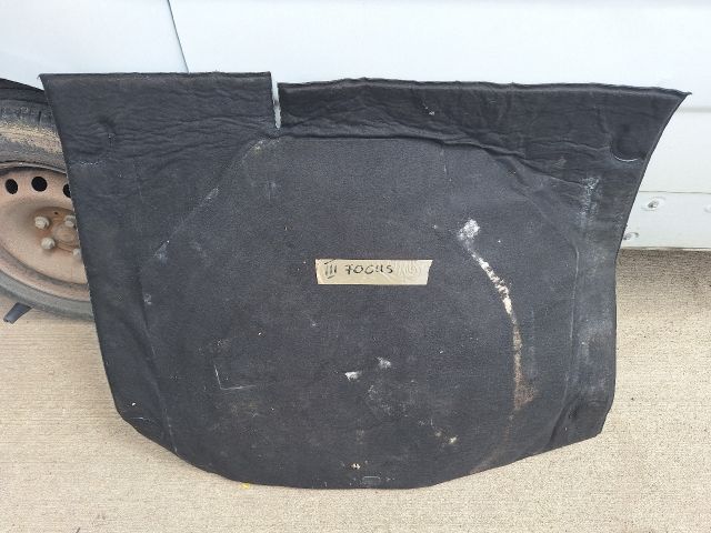 bontott FORD FOCUS III Csomagtér Tálca