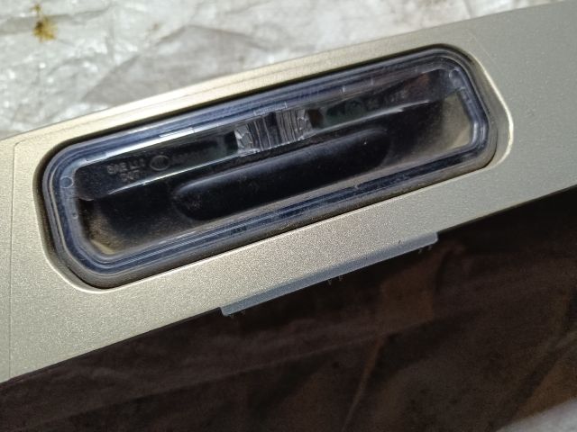 bontott FORD FOCUS III Csomagtérajtó Díszléc