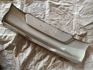 bontott FORD FOCUS III Csomagtérajtó Díszléc