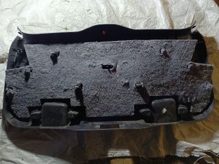 bontott FORD FOCUS III Csomagtérajtó Kárpit